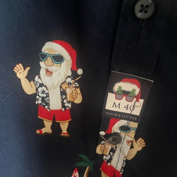 Denim & Flower 🎅Navy Blue Casual Button Down Christmas Santa Shirt on vacation M - Picture 2 of 11